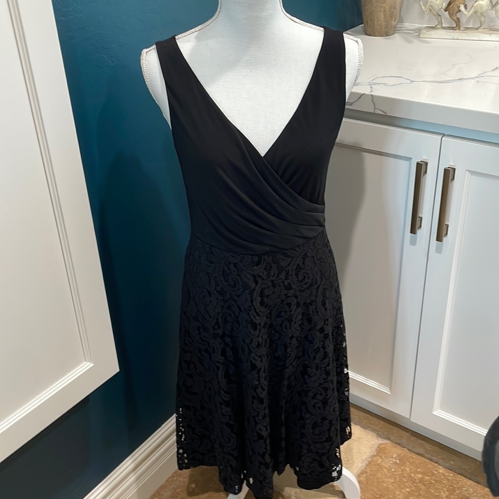 🎉Host Pick🎉 Isaac Mizrahi black cocktail dress 👗